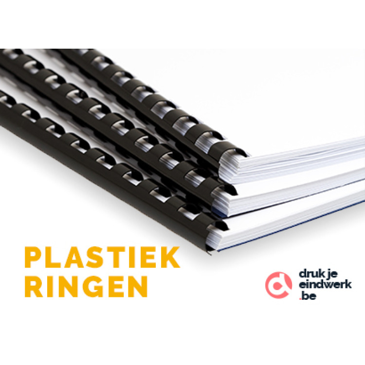 Document met plastiek ringen